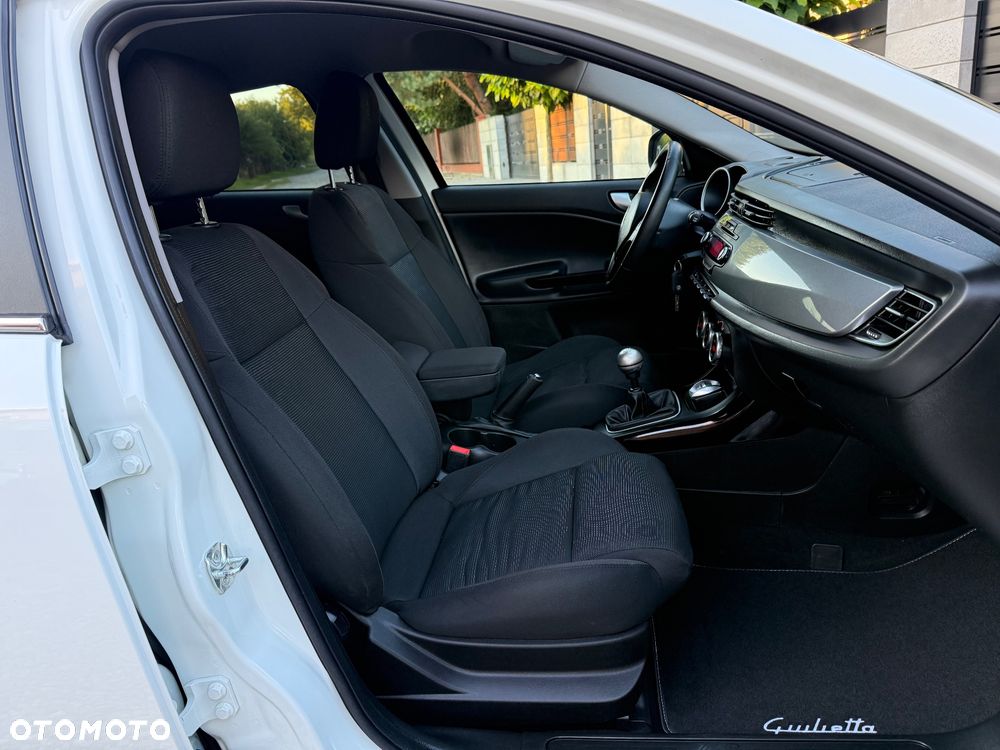 Alfa Romeo Giulietta 1.4 TB 16V Multiair Collezione - 27