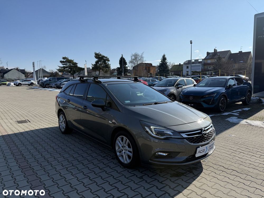 Opel Astra - 3