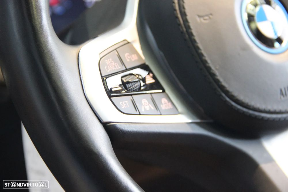 BMW iX3 M Sport Inspiring - 21