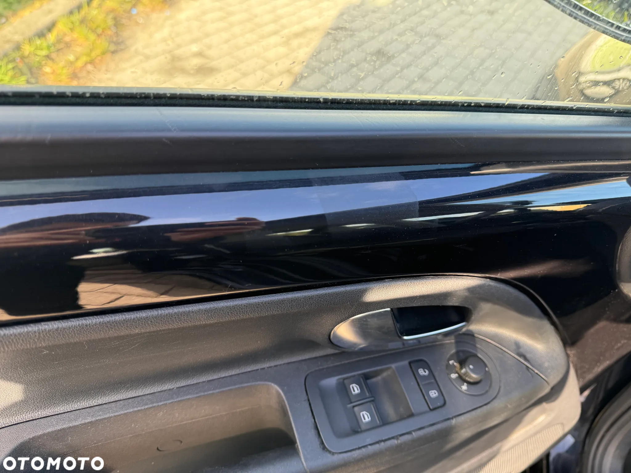 Volkswagen up! - 15