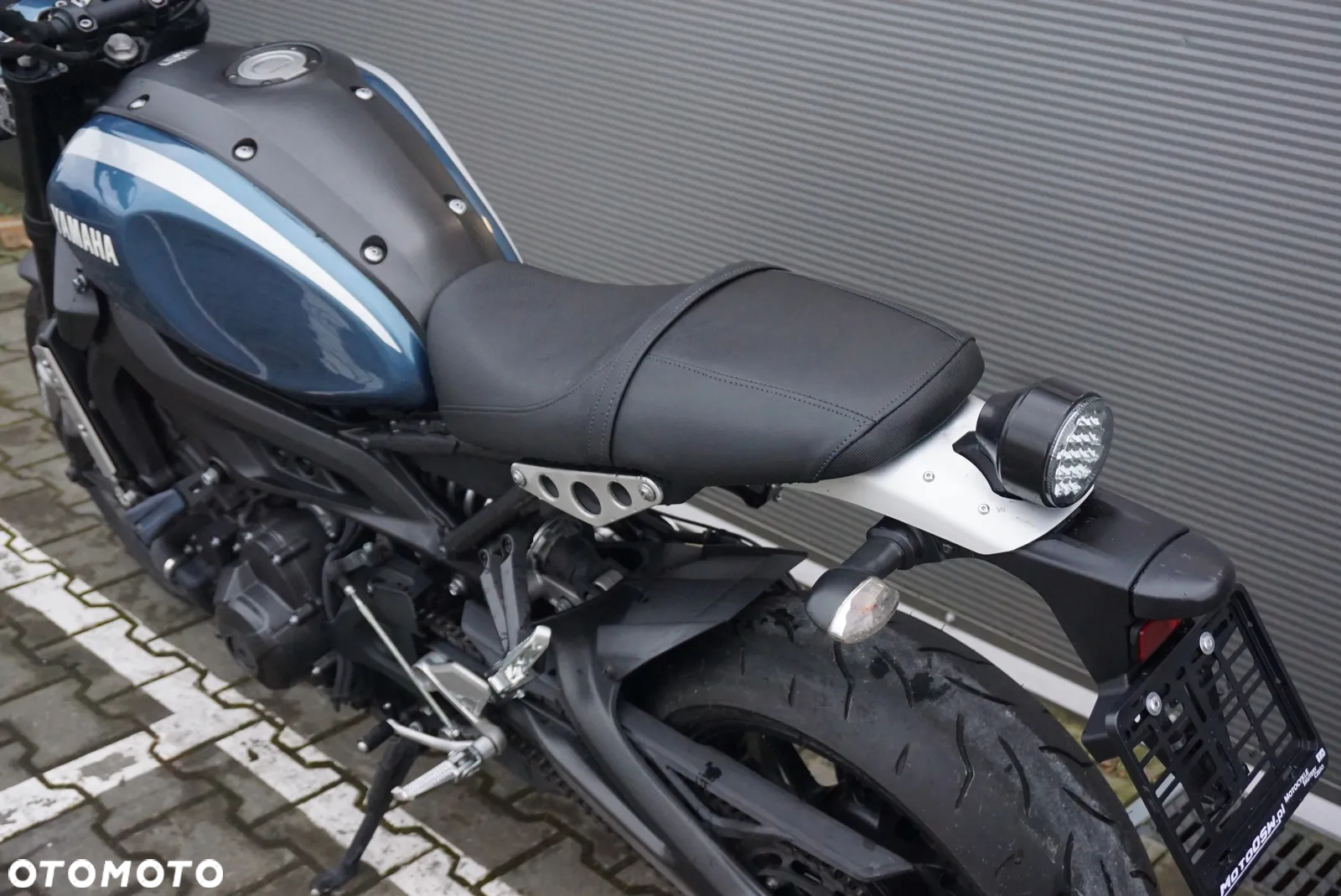 Yamaha XSR - 9