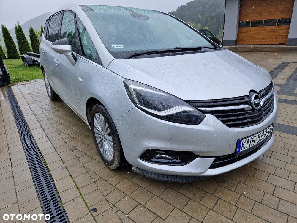 Opel Zafira 2016 photo 2