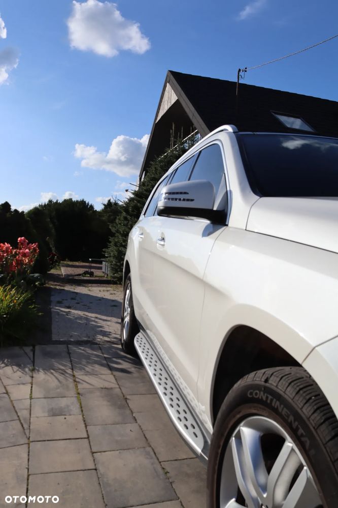 Mercedes-Benz GLS 400 4Matic 9G-TRONIC - 25