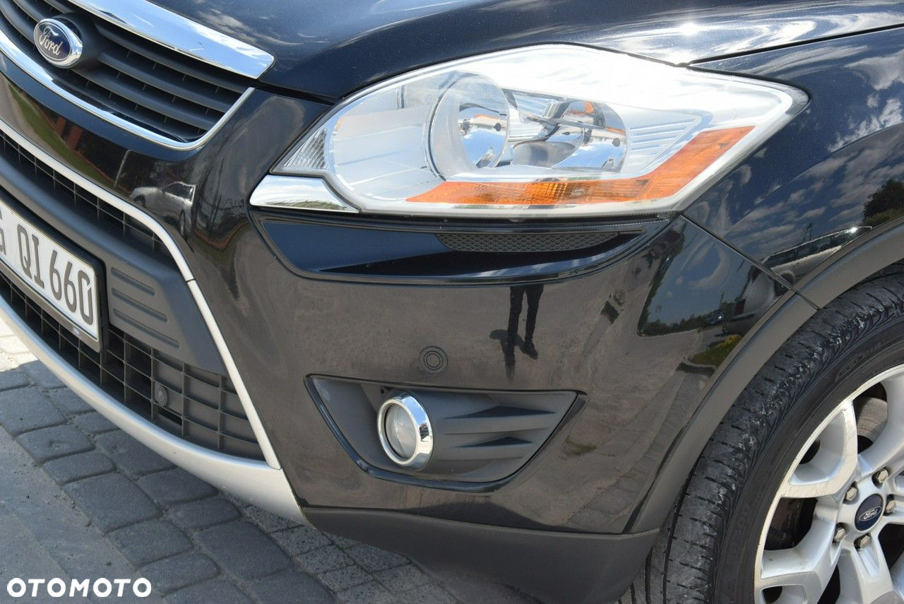 Ford Kuga 2.0 TDCi 2x4 Titanium - 8