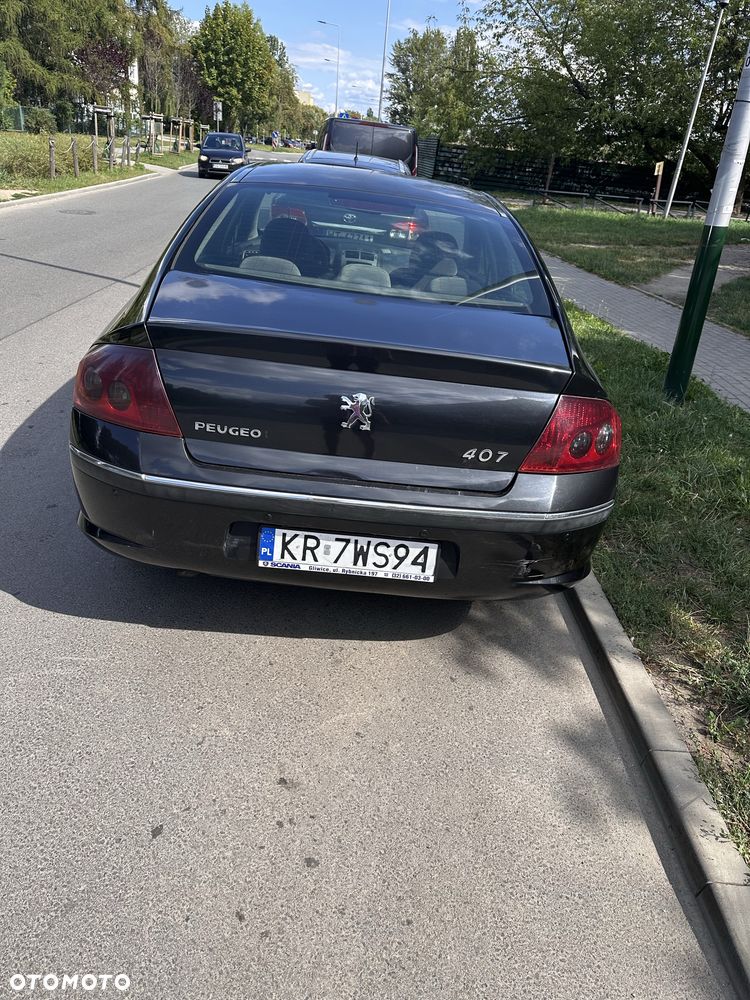 Peugeot 407 - 3