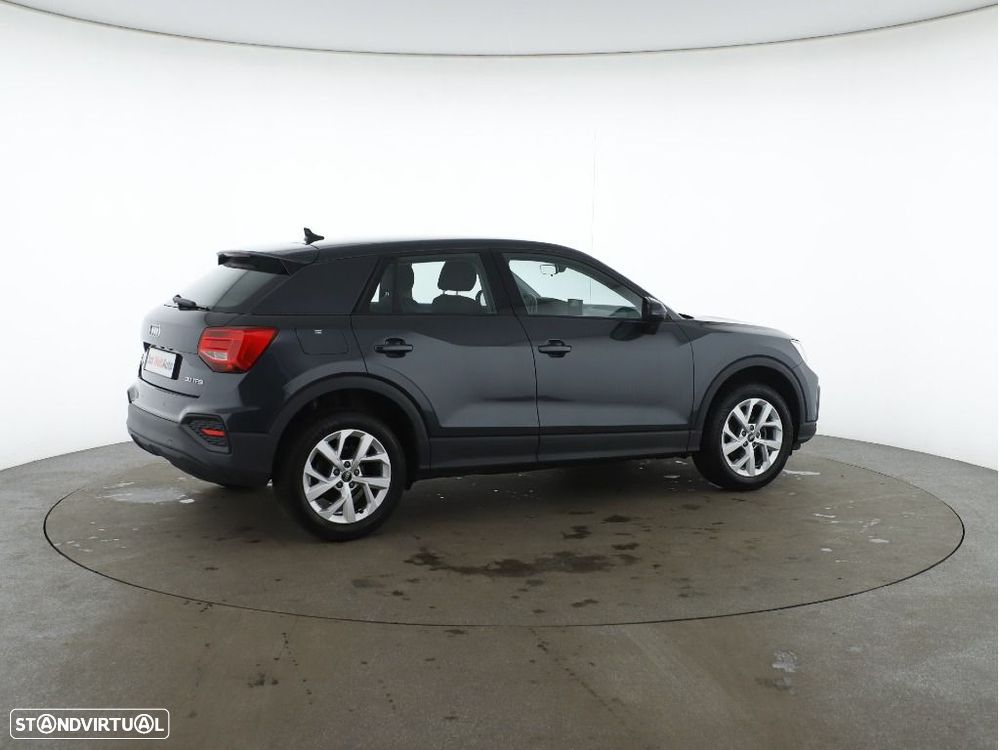 Audi Q2 30 TFSI - 11