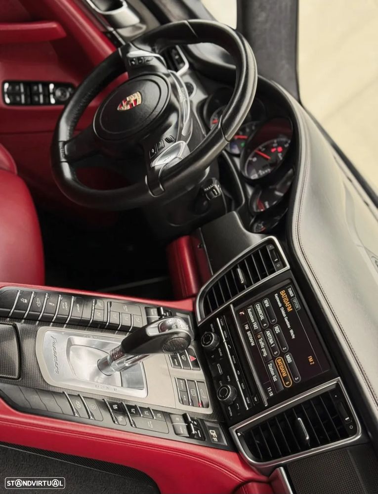 Porsche Panamera Turbo PDK - 6