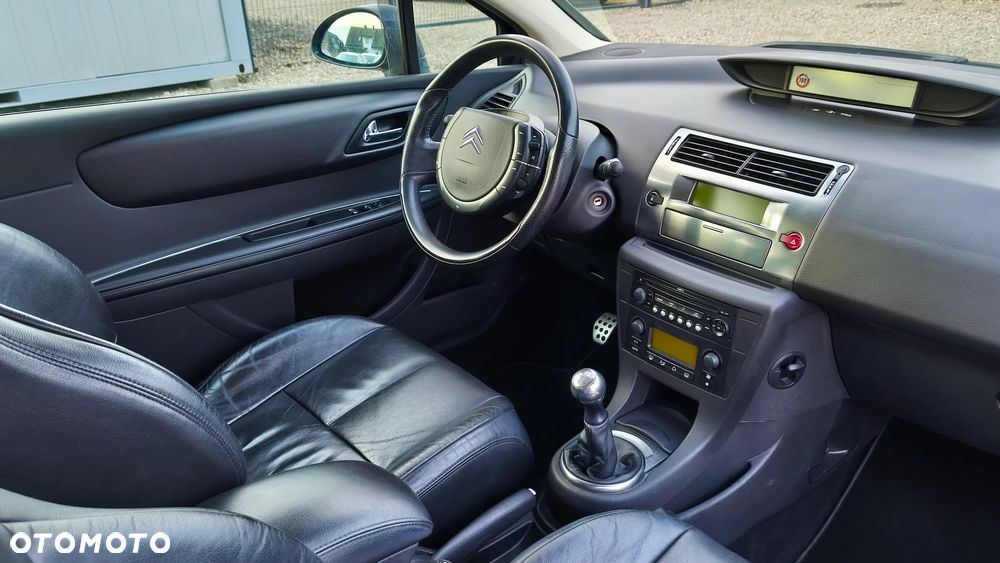 Citroën C4 1.6 HDi VTR Pack - 27