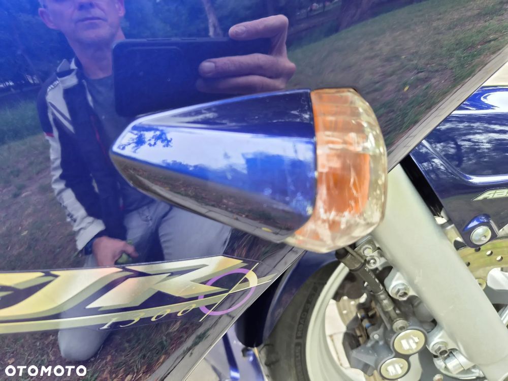 Yamaha FJR - 33