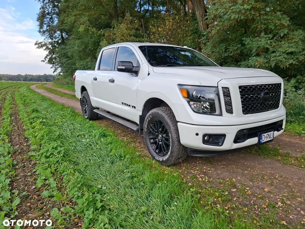 Nissan Titan