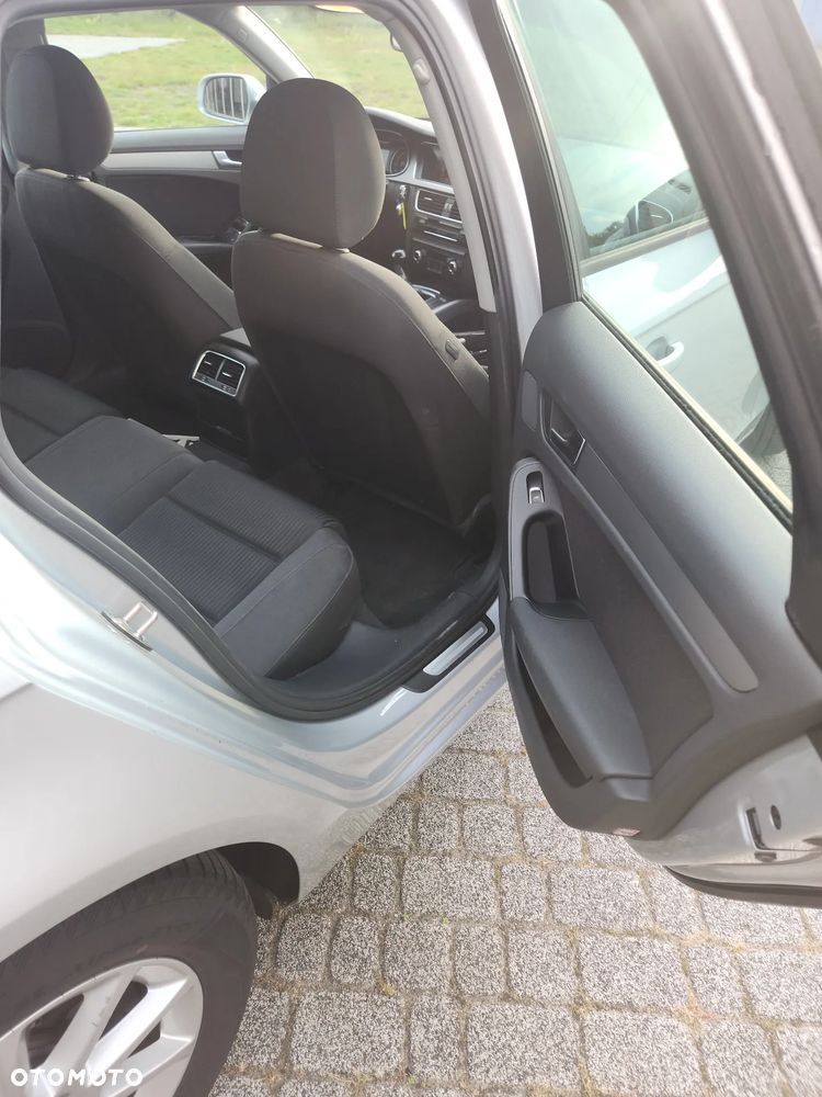 Audi A4 Avant 2.0 TDI - 16