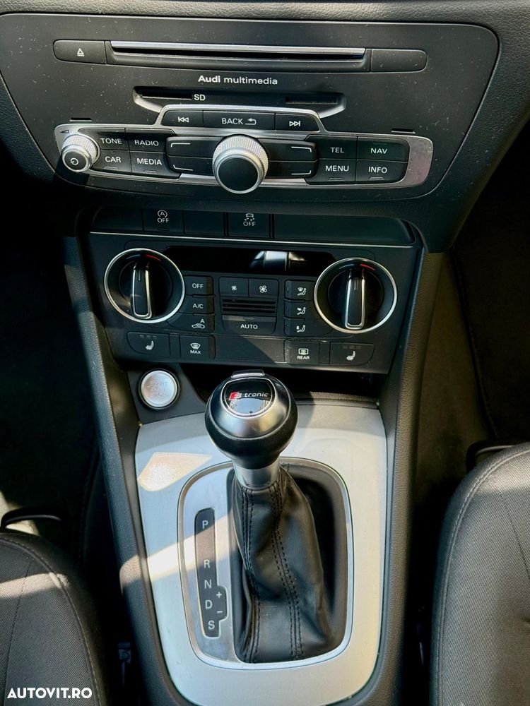 Audi Q3 1.4 TFSI Stronic Design - 14