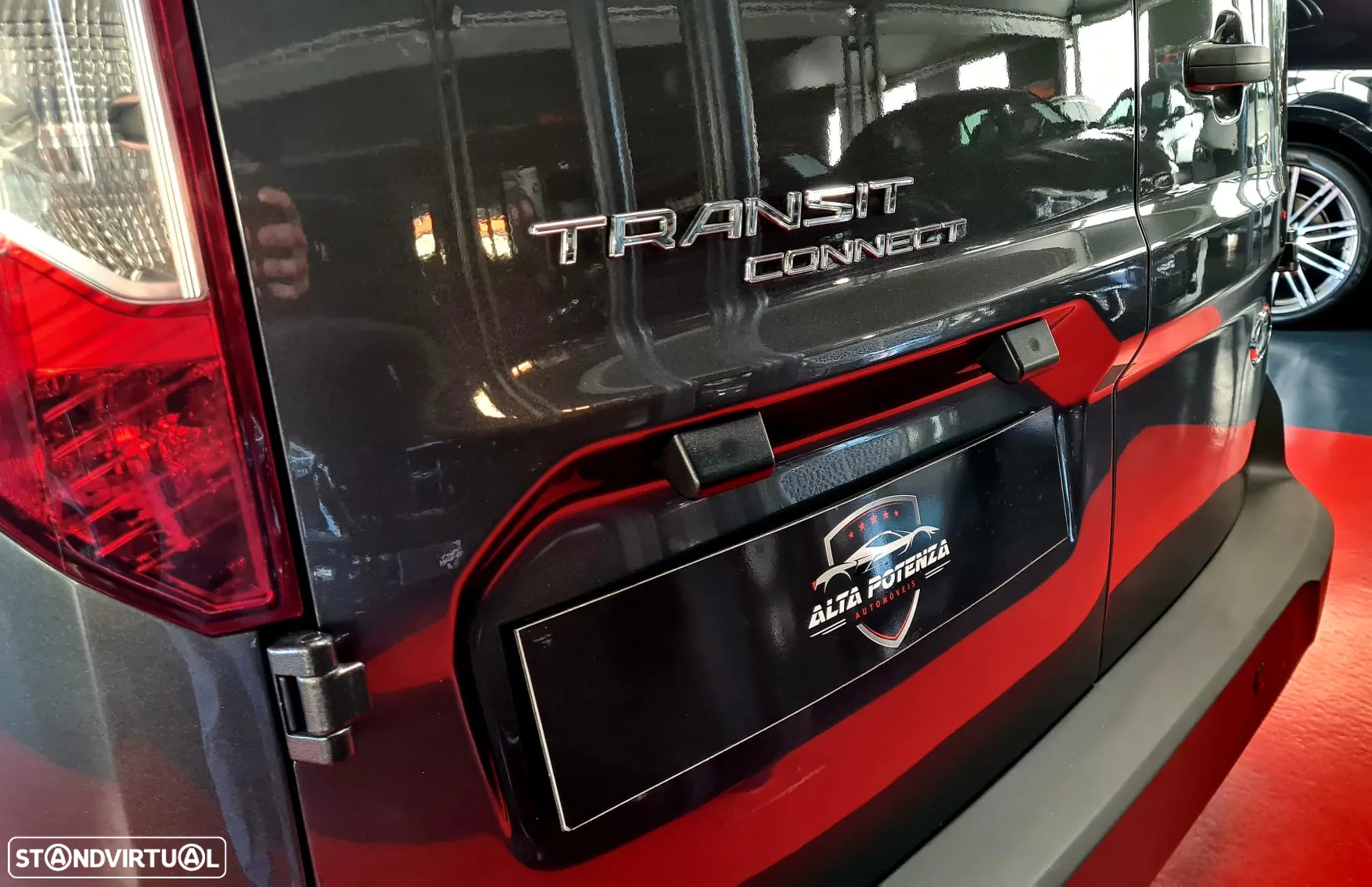 Ford TRANSIT CONNECT - 3