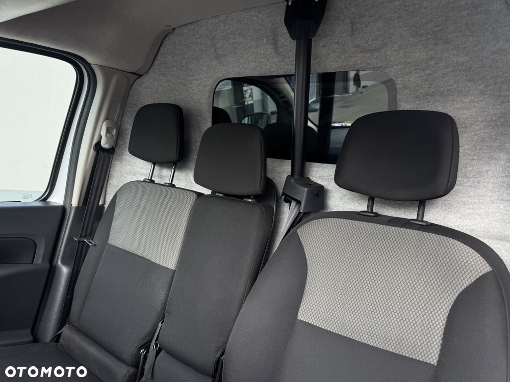 Renault KANGOO - 23