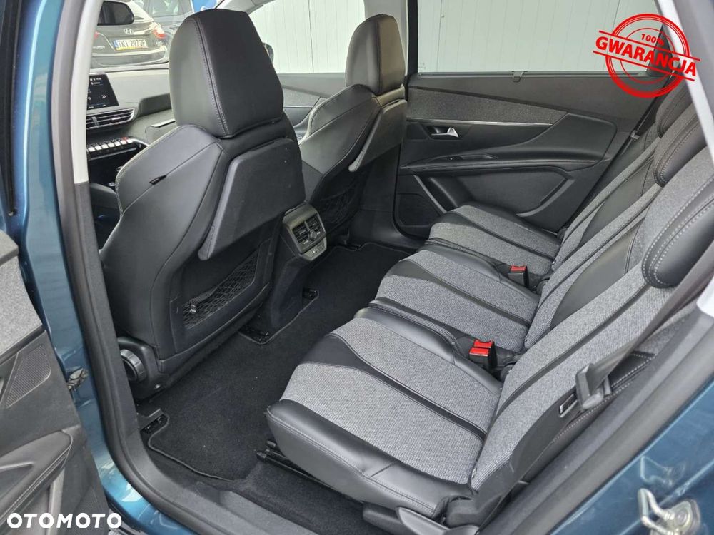 Peugeot 5008 - 19