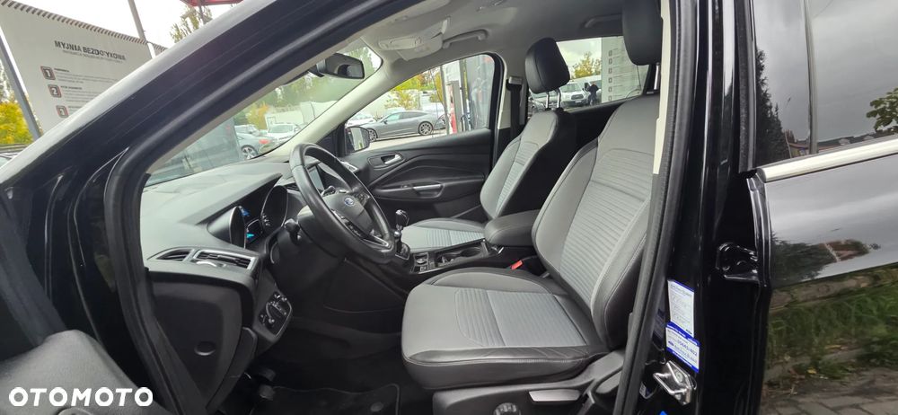 Ford Kuga 1.5 EcoBoost FWD Edition ASS MMT6 - 30