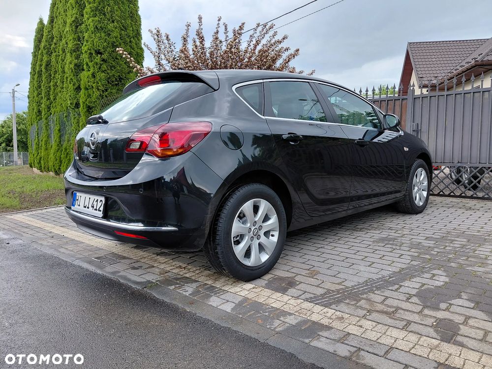 Opel Astra 1.6 Exklusiv - 20
