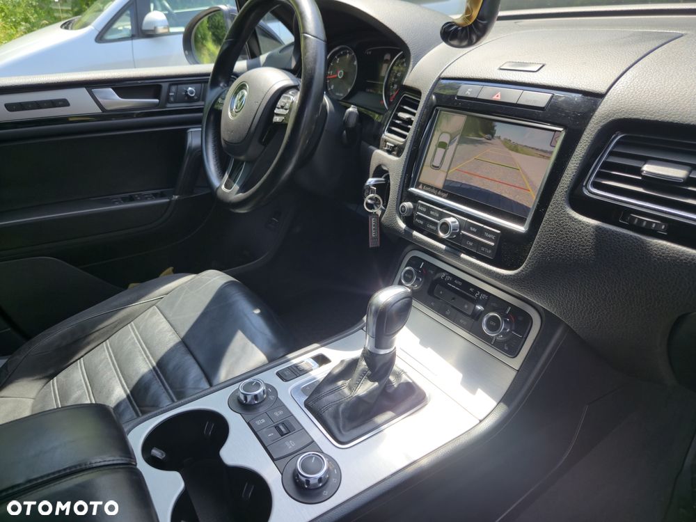 Volkswagen Touareg 3.0 V6 TDI 4XMot BMT - 17