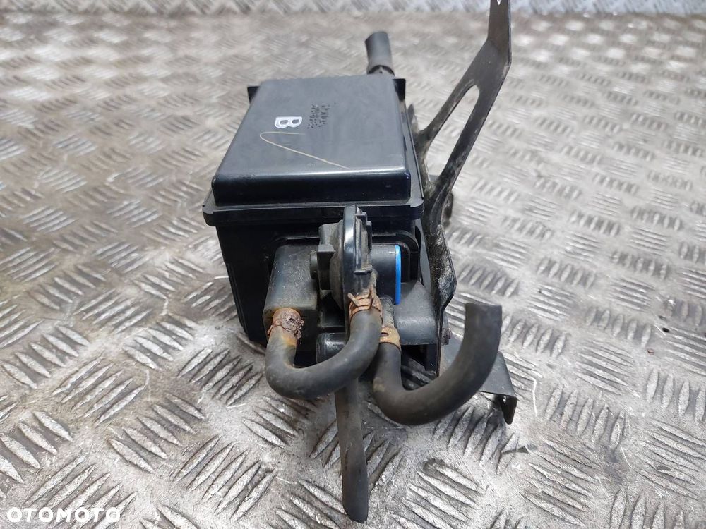 FILTR WĘGLOWY HONDA CIVIC VIII SEDAN 1.3 IMA - 4