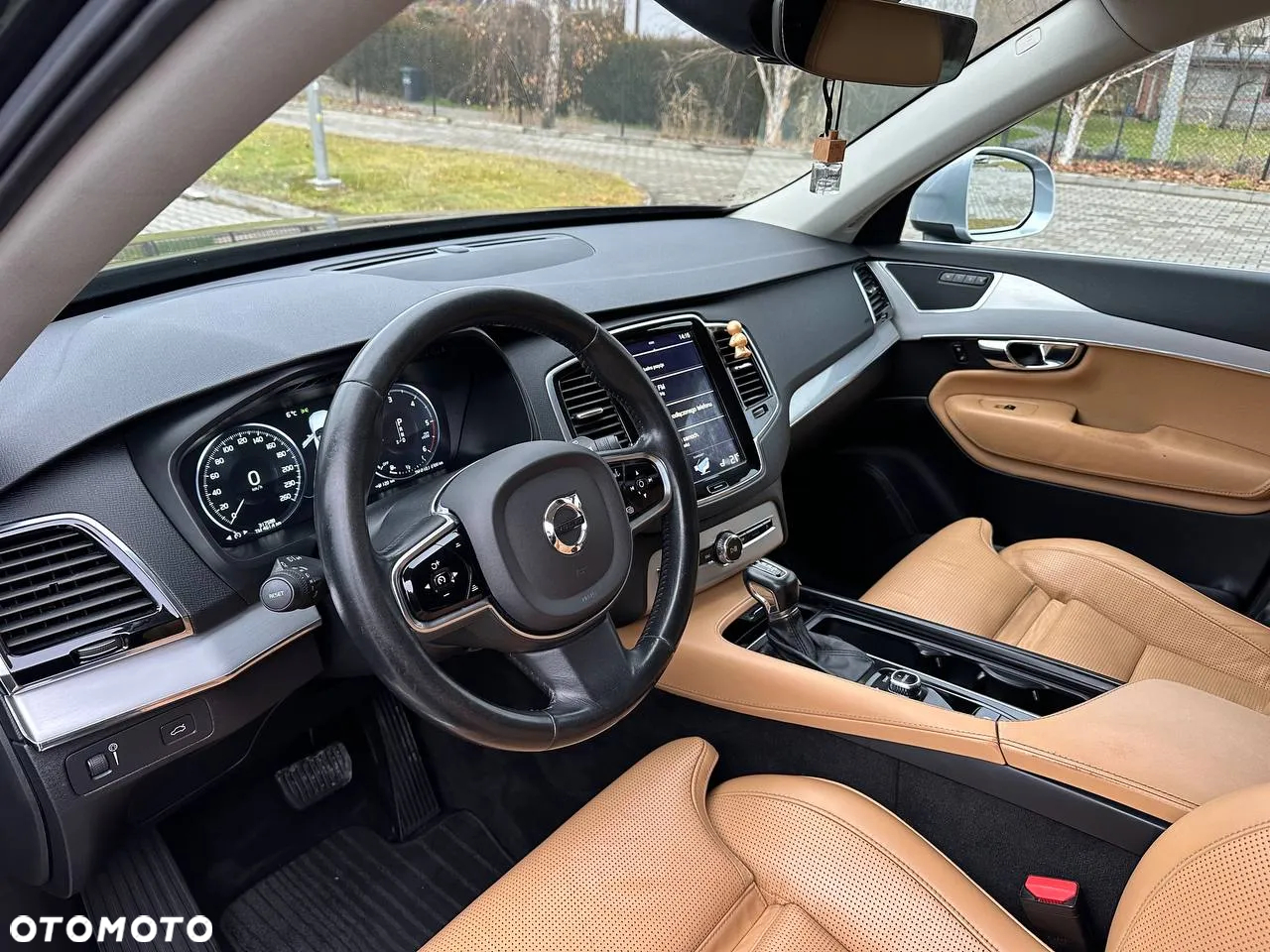 Volvo XC 90 - 5
