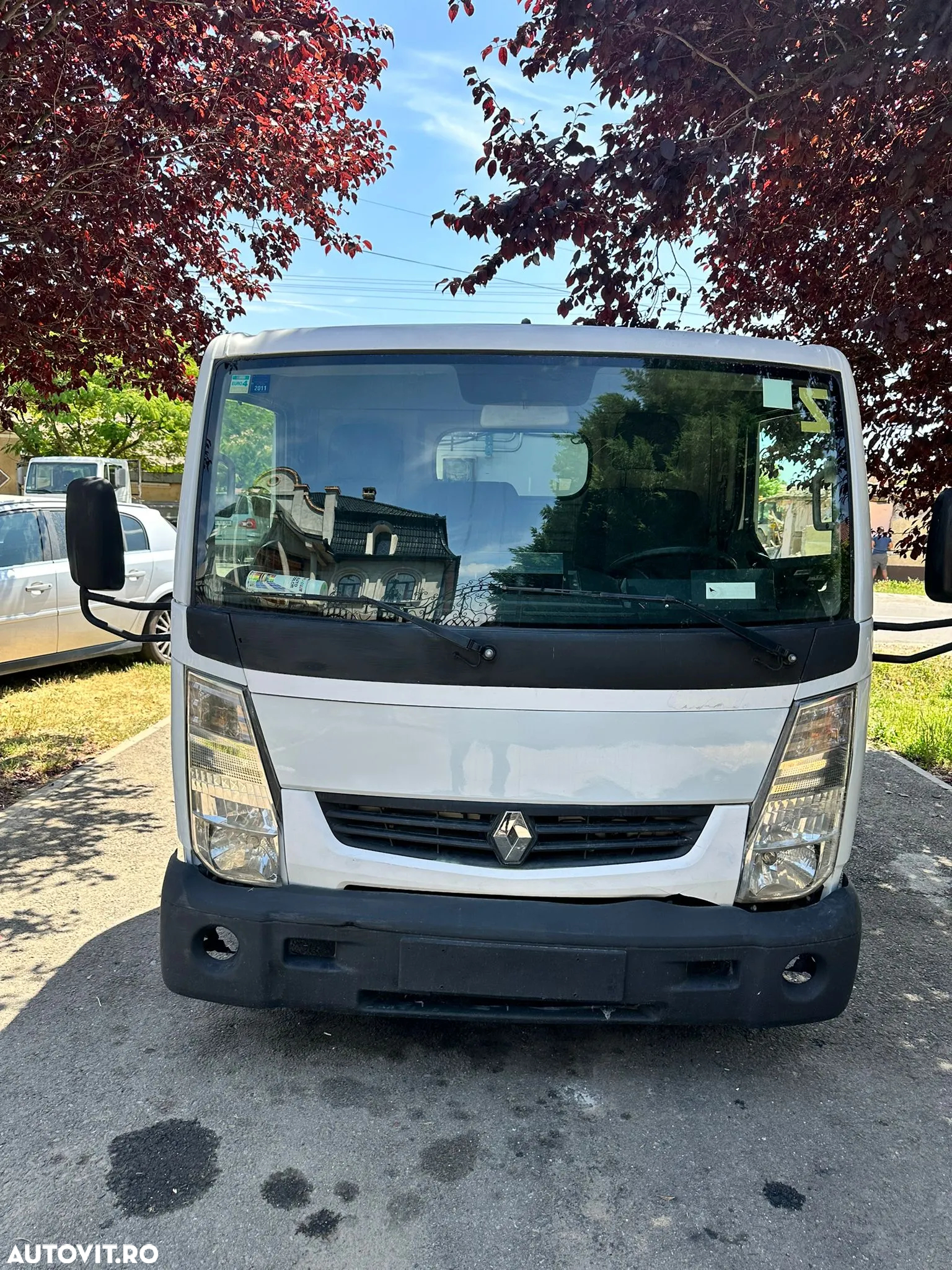 Renault Maxity - 10