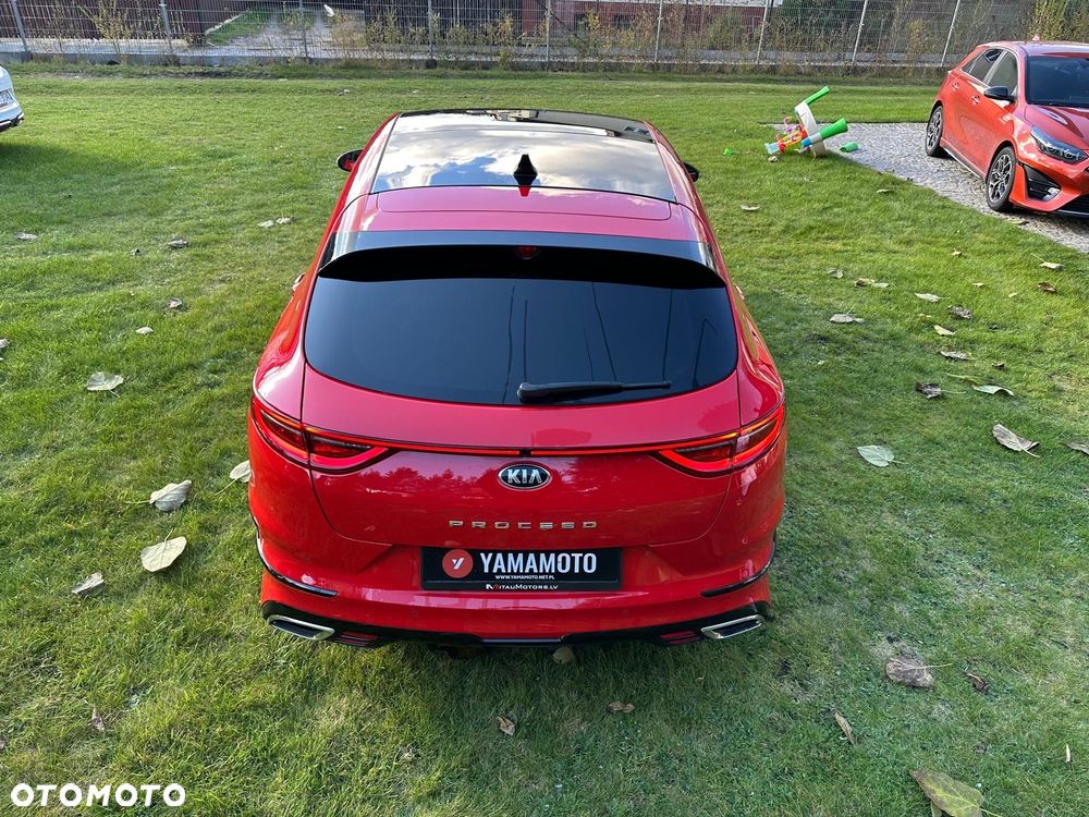 Kia ProCeed 1.6 T-GDI GT DCT - 5