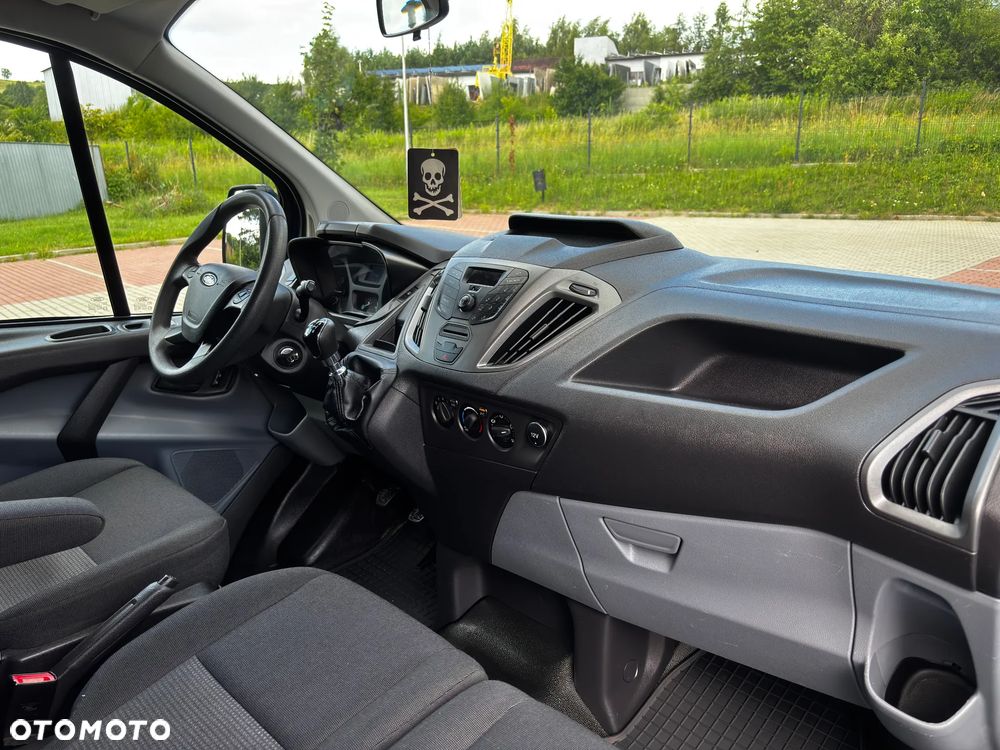 Ford TRANSIT CUSTOM - 6