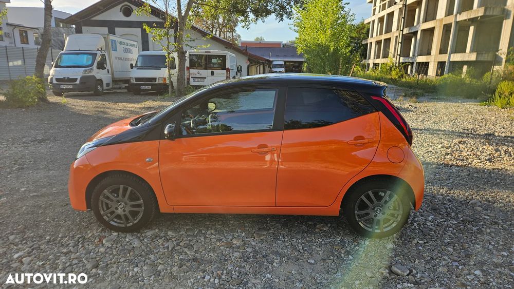 Toyota Aygo 1.0 VVY-I 5 usi X-connect - 8