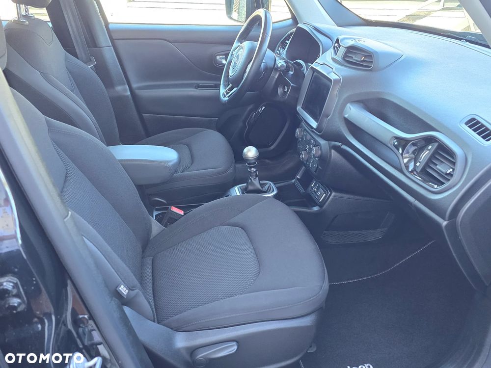 Jeep Renegade 1.6 MultiJet Night Eagle - 14