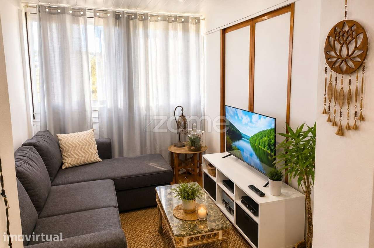 Apartamento t1+ 2 à venda na Rua do Padre José Pacheco do Monte - Grande imagem: 5/12