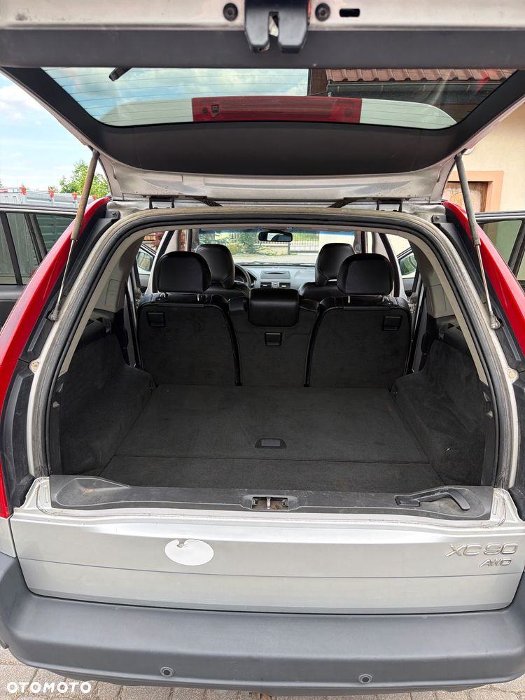 Volvo XC 90 2.4 D5 - 19