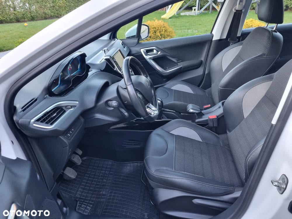 Peugeot 2008 PureTech 110 Stop&Start Allure - 5