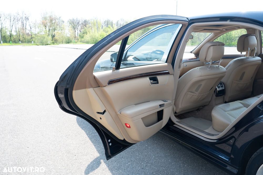 Mercedes-Benz S 500 Long 4-Matic Aut - 27