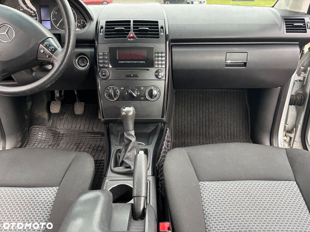 Mercedes-Benz Klasa A 170 Classic - 12