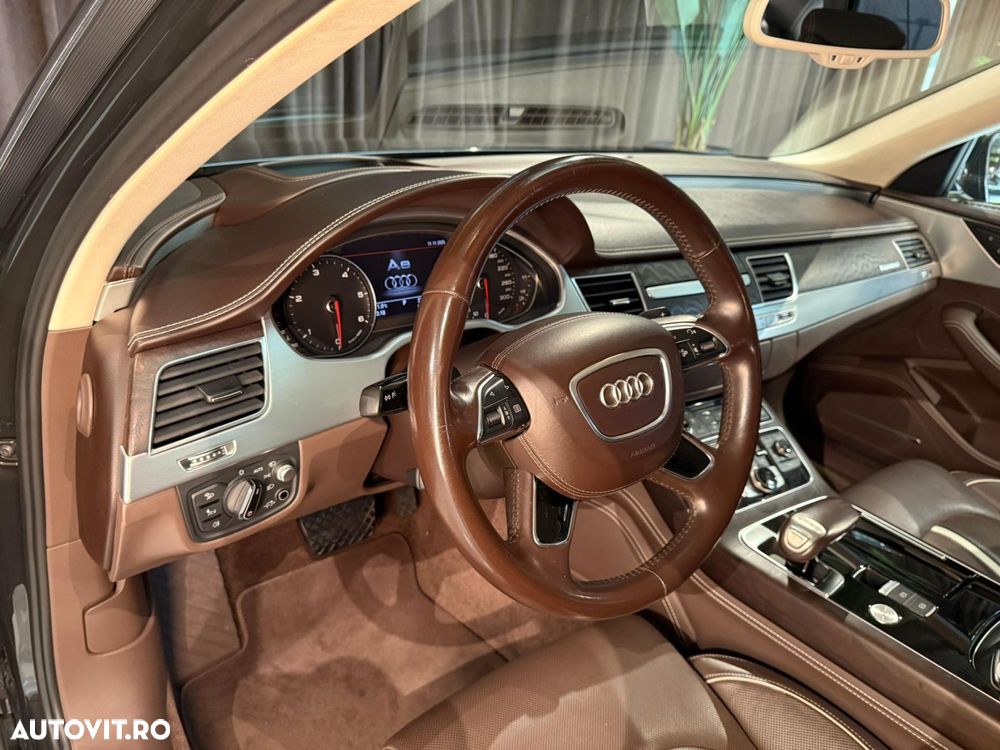 Audi A8 - 13