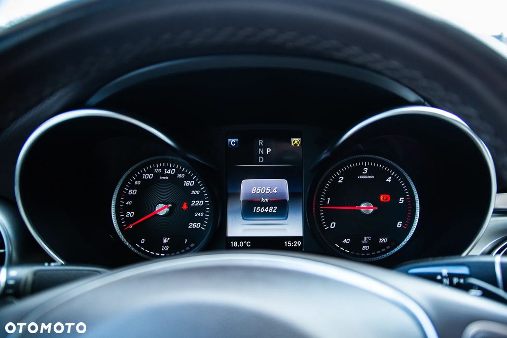 Mercedes-Benz GLC 220 d 4-Matic - 22