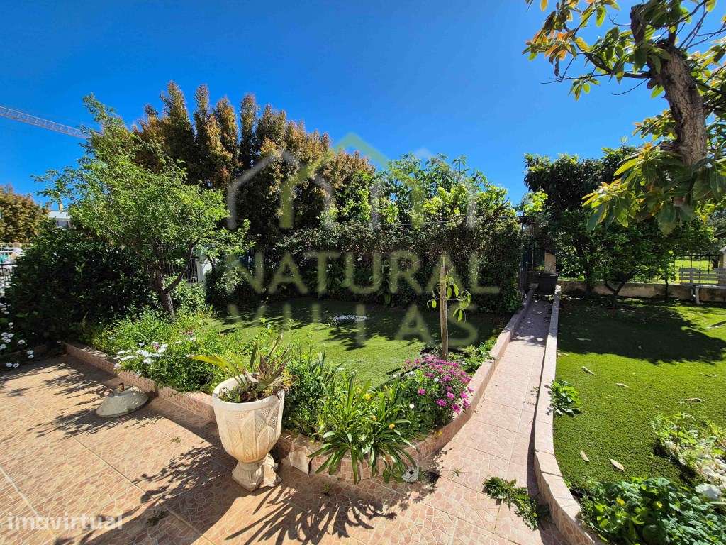 Moradia Isolada T5 com jardim magnífico em Loulé - Grande imagem: 3/49