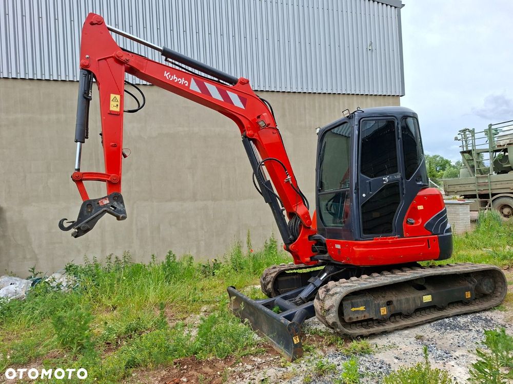 Kubota U50 - 3 - 7