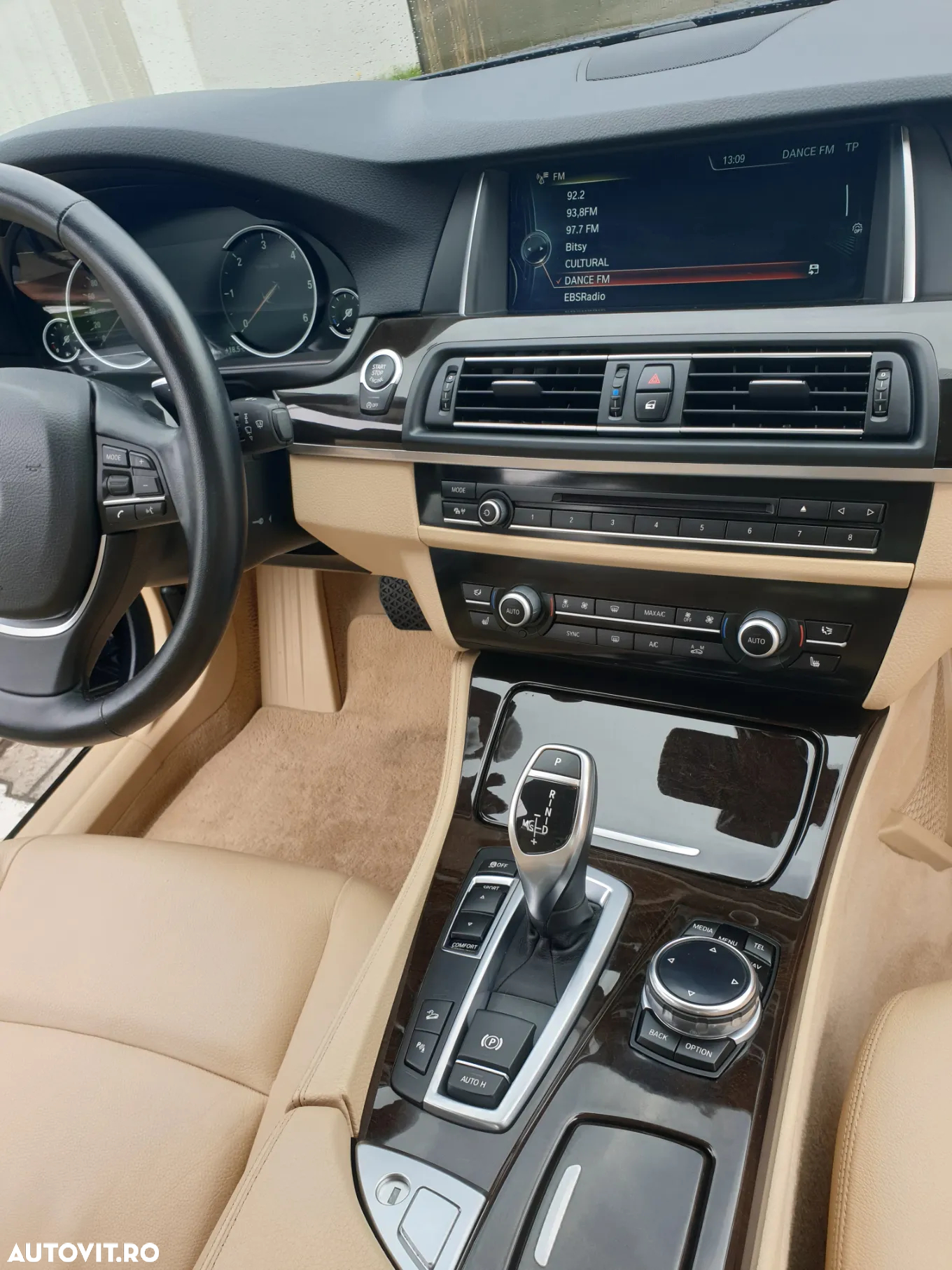 BMW Seria 5 535d xDrive AT - 9