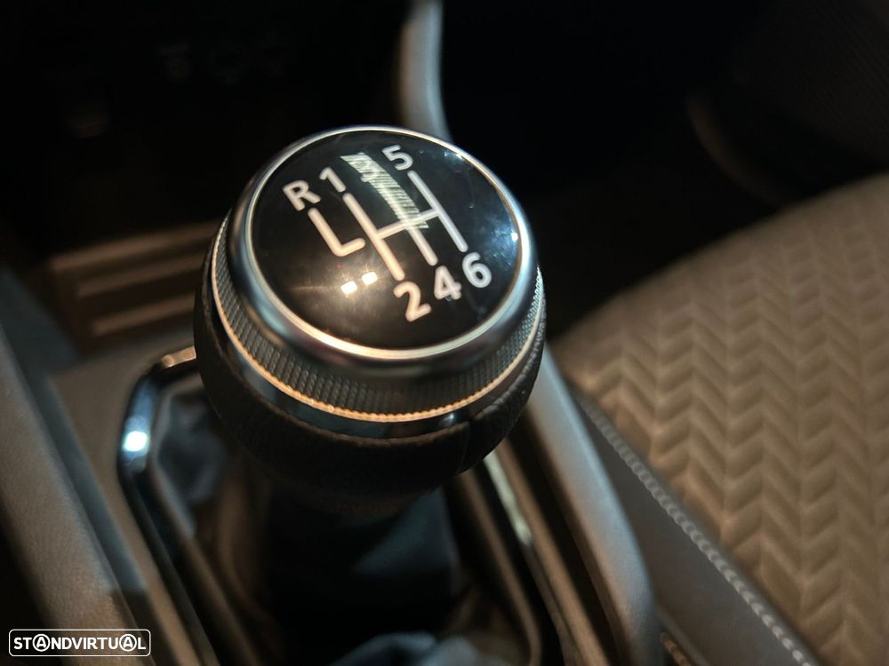 Renault Clio 1.0 TCe Limited Bi-Fuel - 28