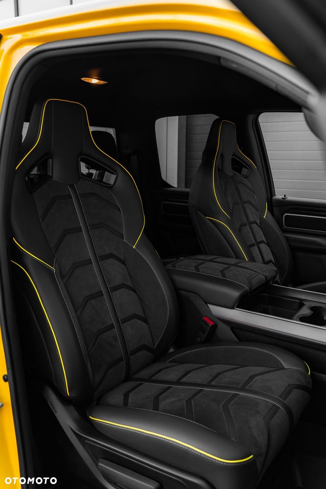 RAM 1500 Quad Cab Longbed Bighorn - 13