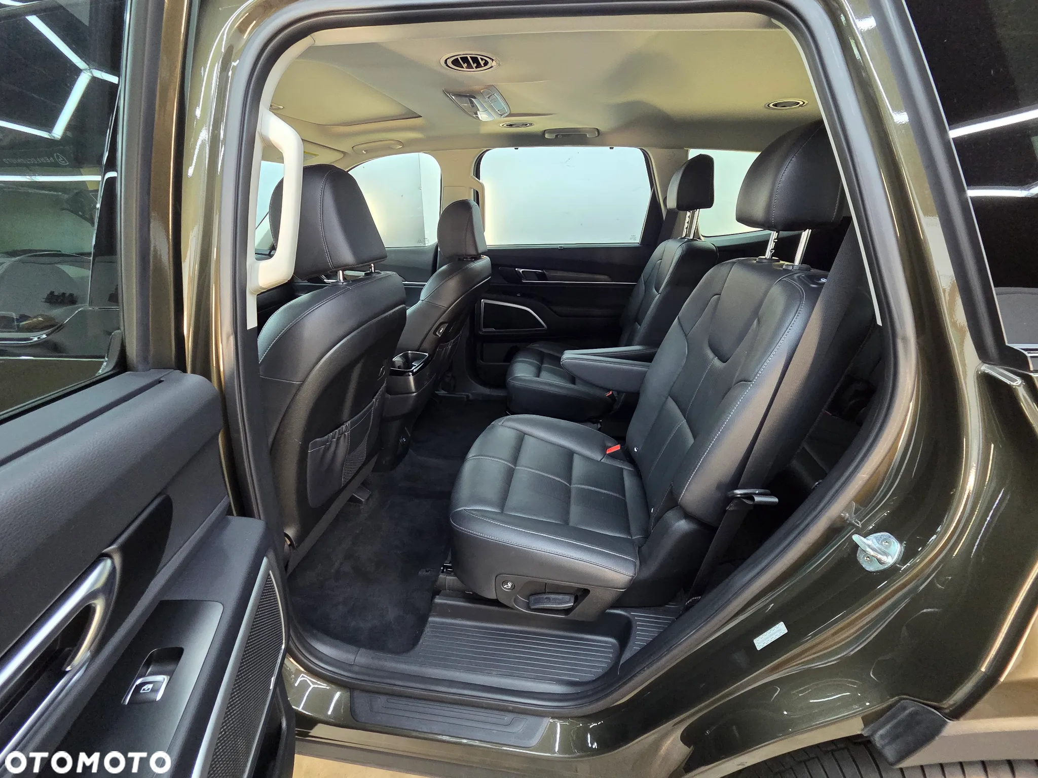 Kia Telluride - 30