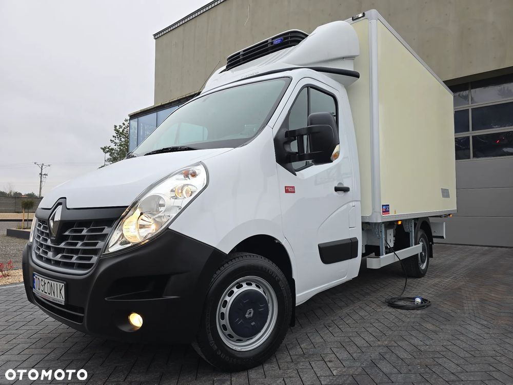 Renault MASTER IGLOPOL -30*C +25*C Carrier XARIOS 350 Podłączenie Stacjonarne 230 V ŁADOWNOŚĆ 840Kg WZMOCNIONE TYLNE ZWIESZENIE TEMPOMAT KLIMA HALOGENY KAMERA COFANIA SALON PL STAN JAK NOWY - 9