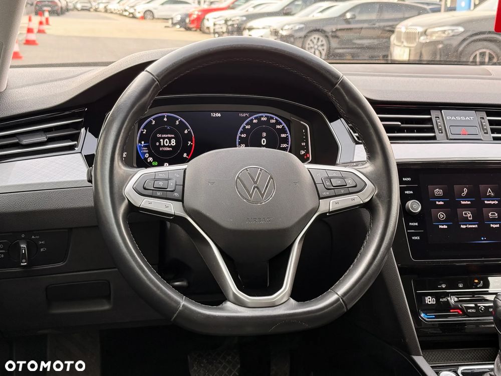 Volkswagen Passat Variant 1.5 TSI EVO Business DSG - 30
