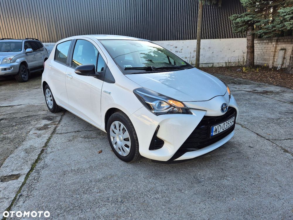 Toyota Yaris - 4
