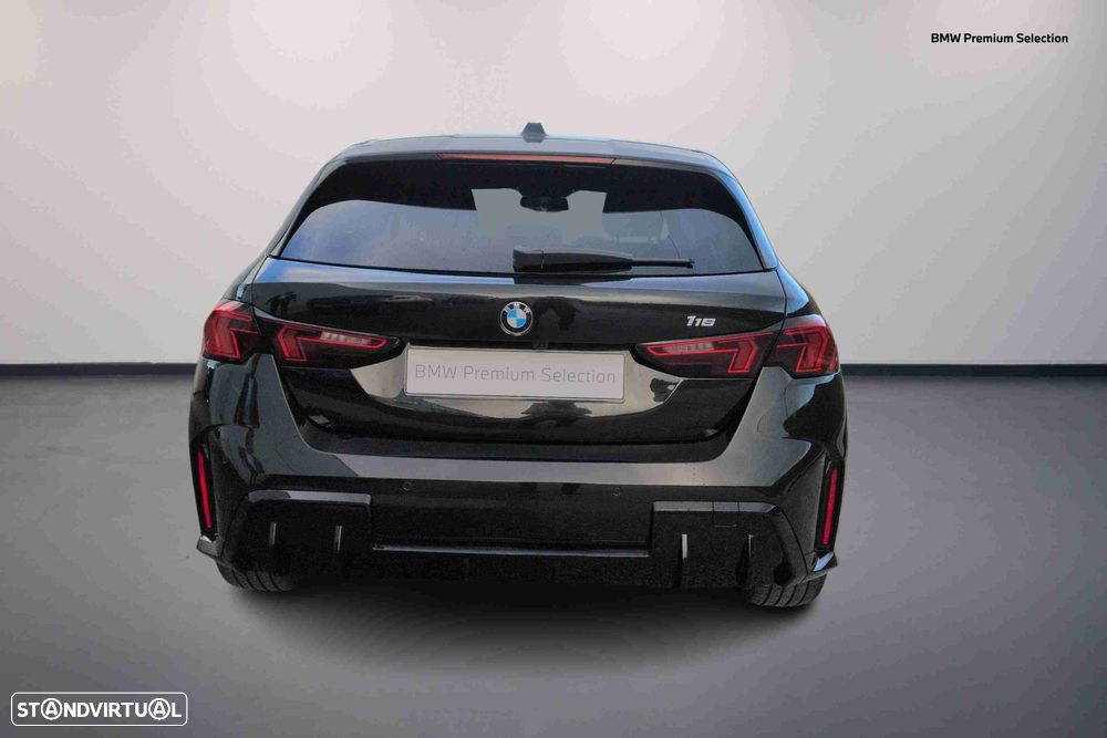 BMW 116 Standard - 4