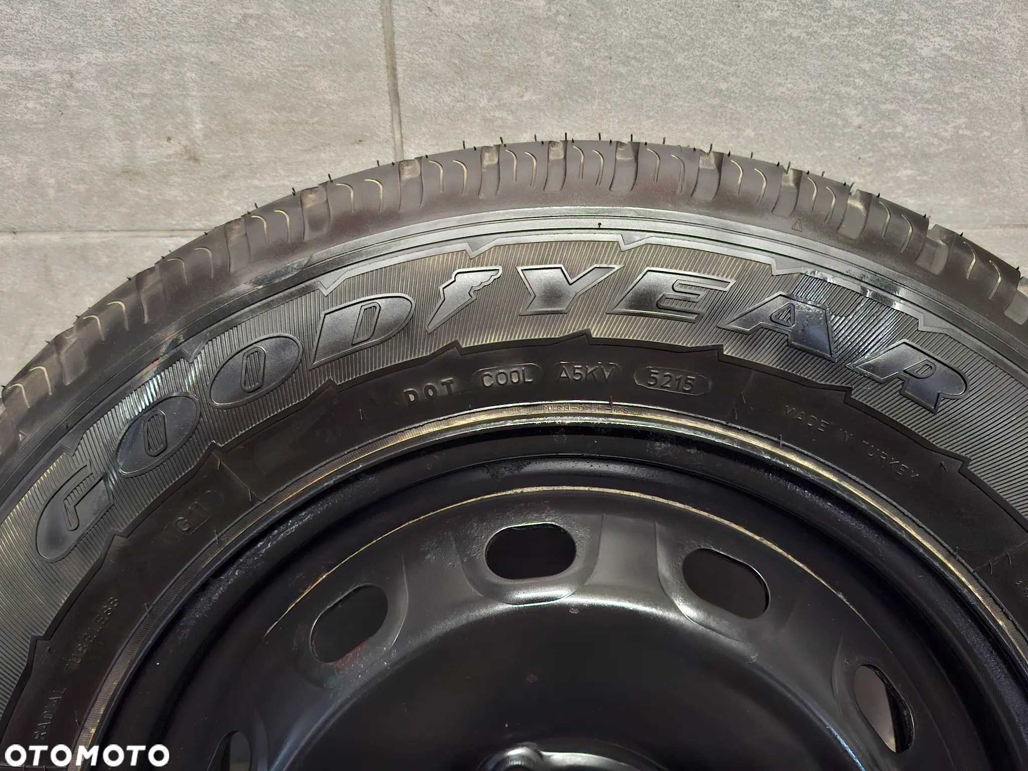Koło zapasowe Renault Trafic III Goodyear Marathon 215/65 R 16C  jak nowe nieużywane 2016 rok - 6
