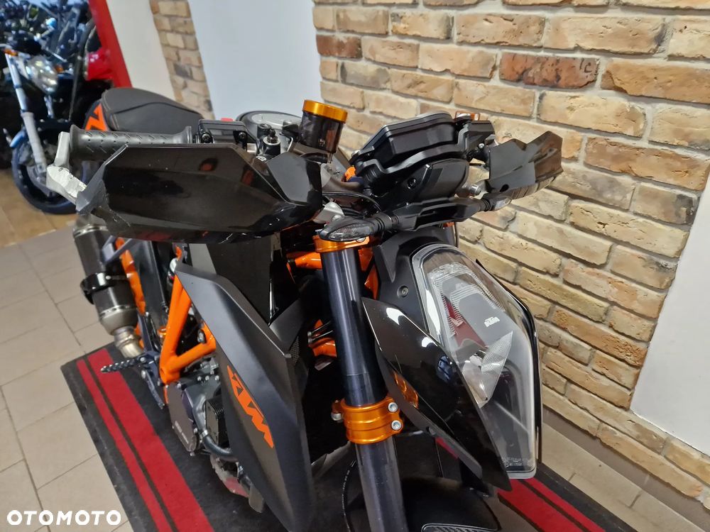 KTM Super Duke - 33