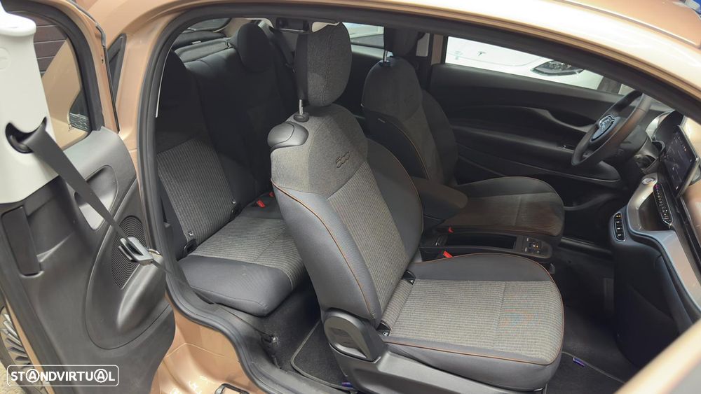 Fiat 500e 3 + 1 23,8kWh Icon - 60