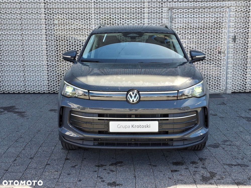 Volkswagen Tiguan - 4